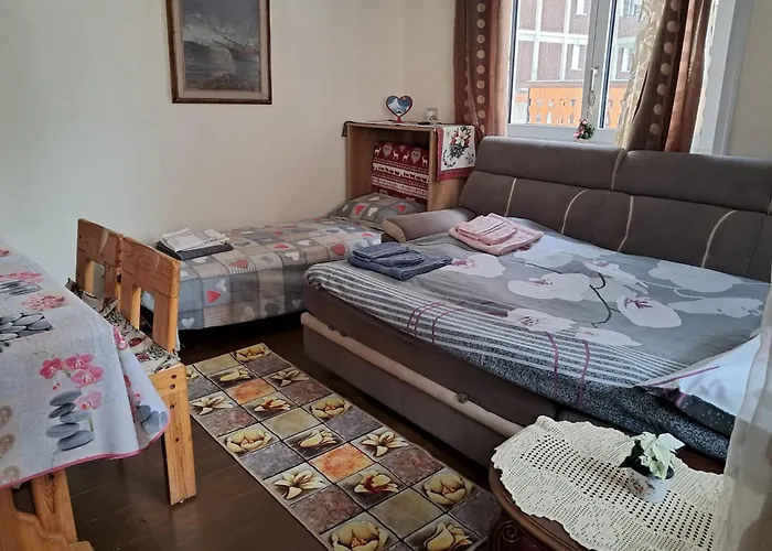 Апартаменти Rinnovato Centralissimo A Cervinia Брей-Червінія